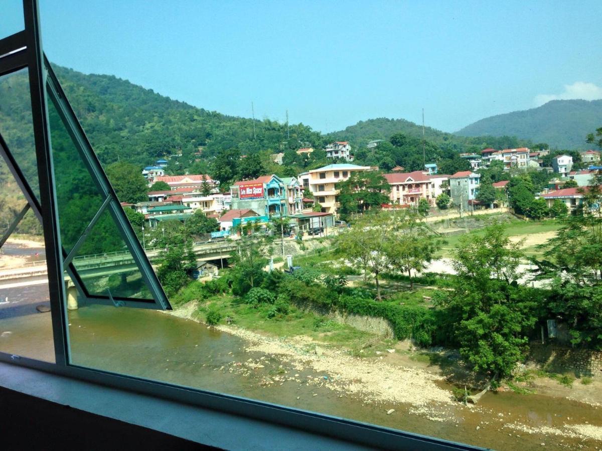 Quy Anh Hotel Bao Lac Town Екстериор снимка