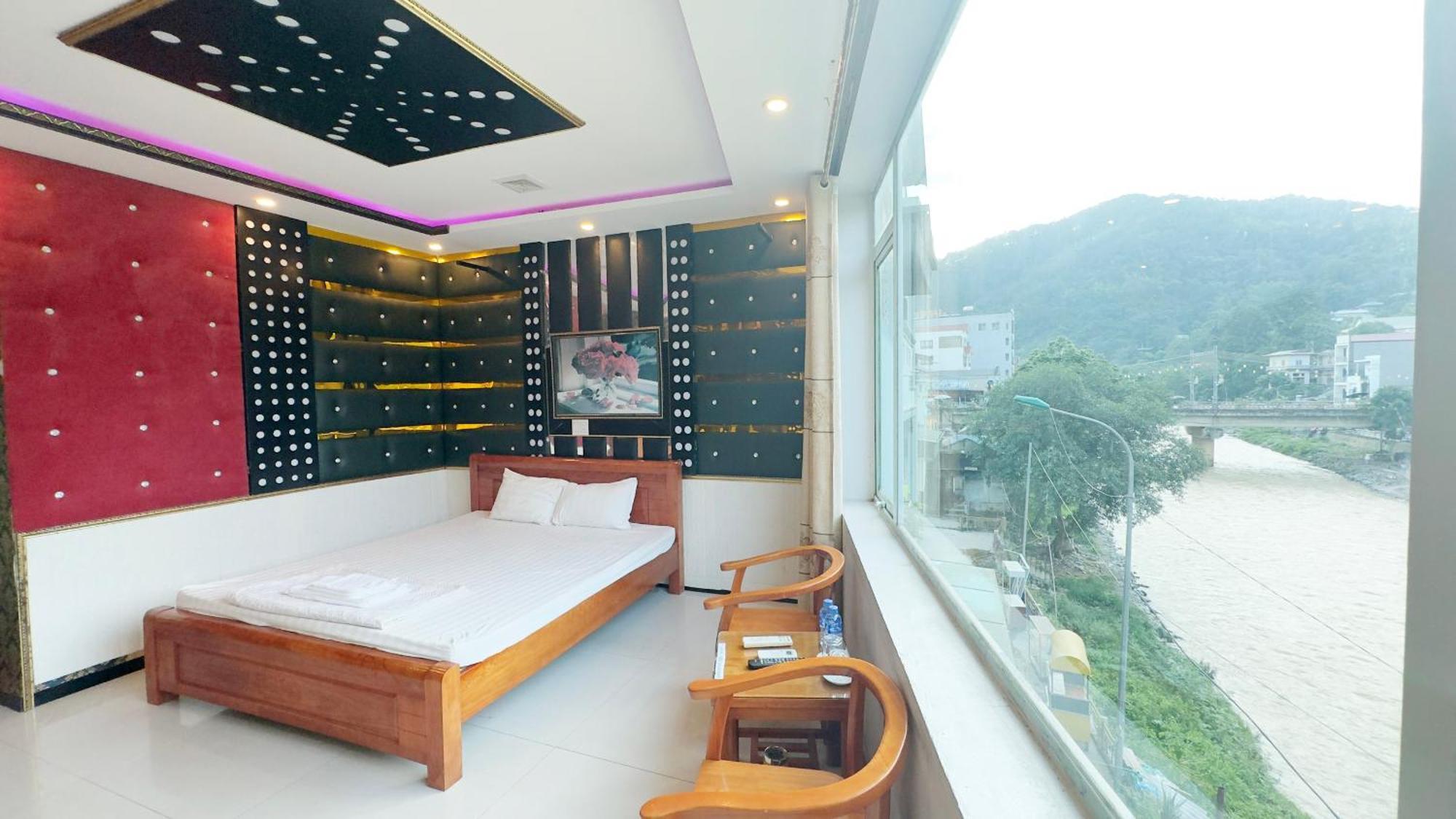 Quy Anh Hotel Bao Lac Town Екстериор снимка