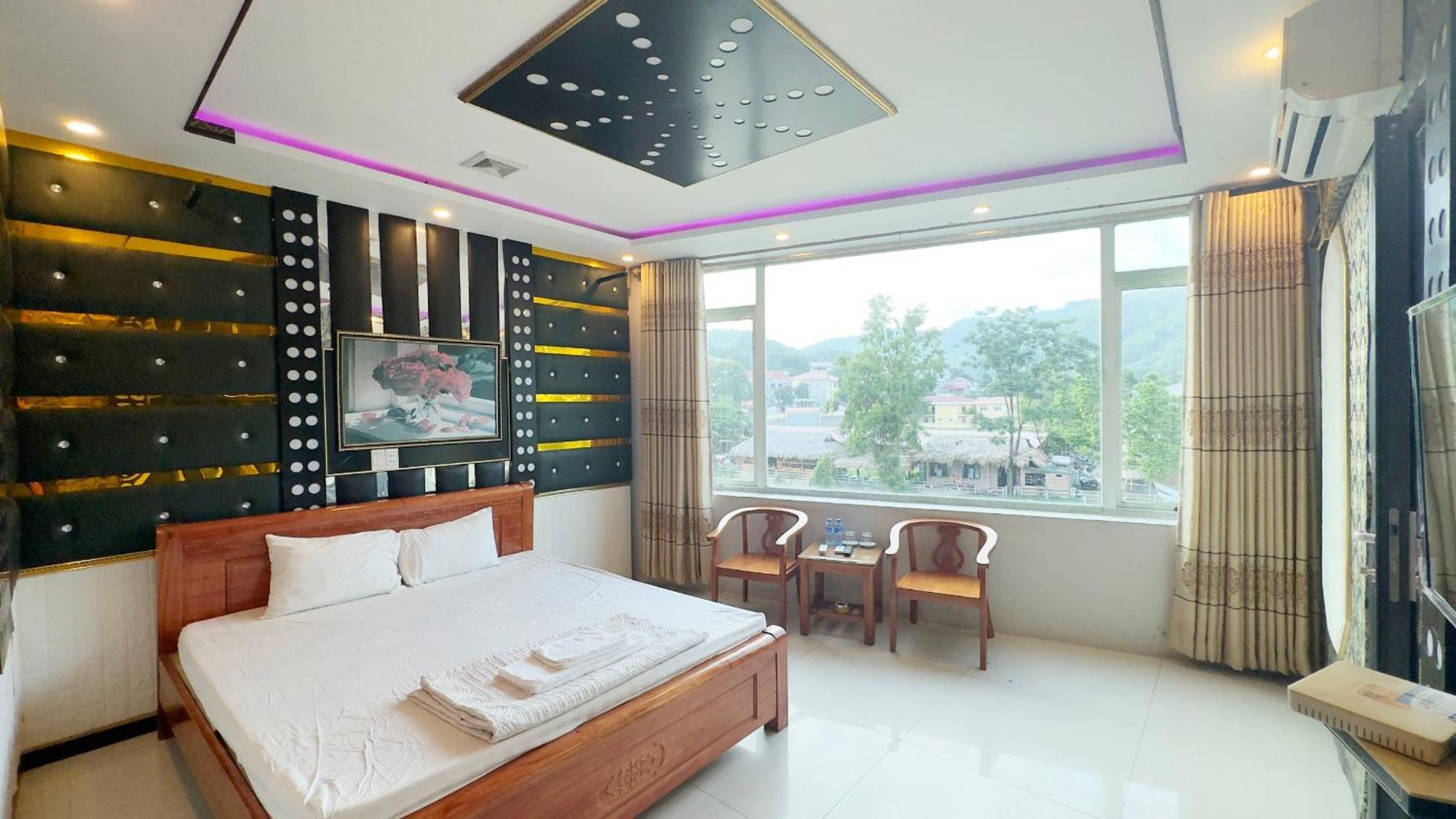 Quy Anh Hotel Bao Lac Town Екстериор снимка