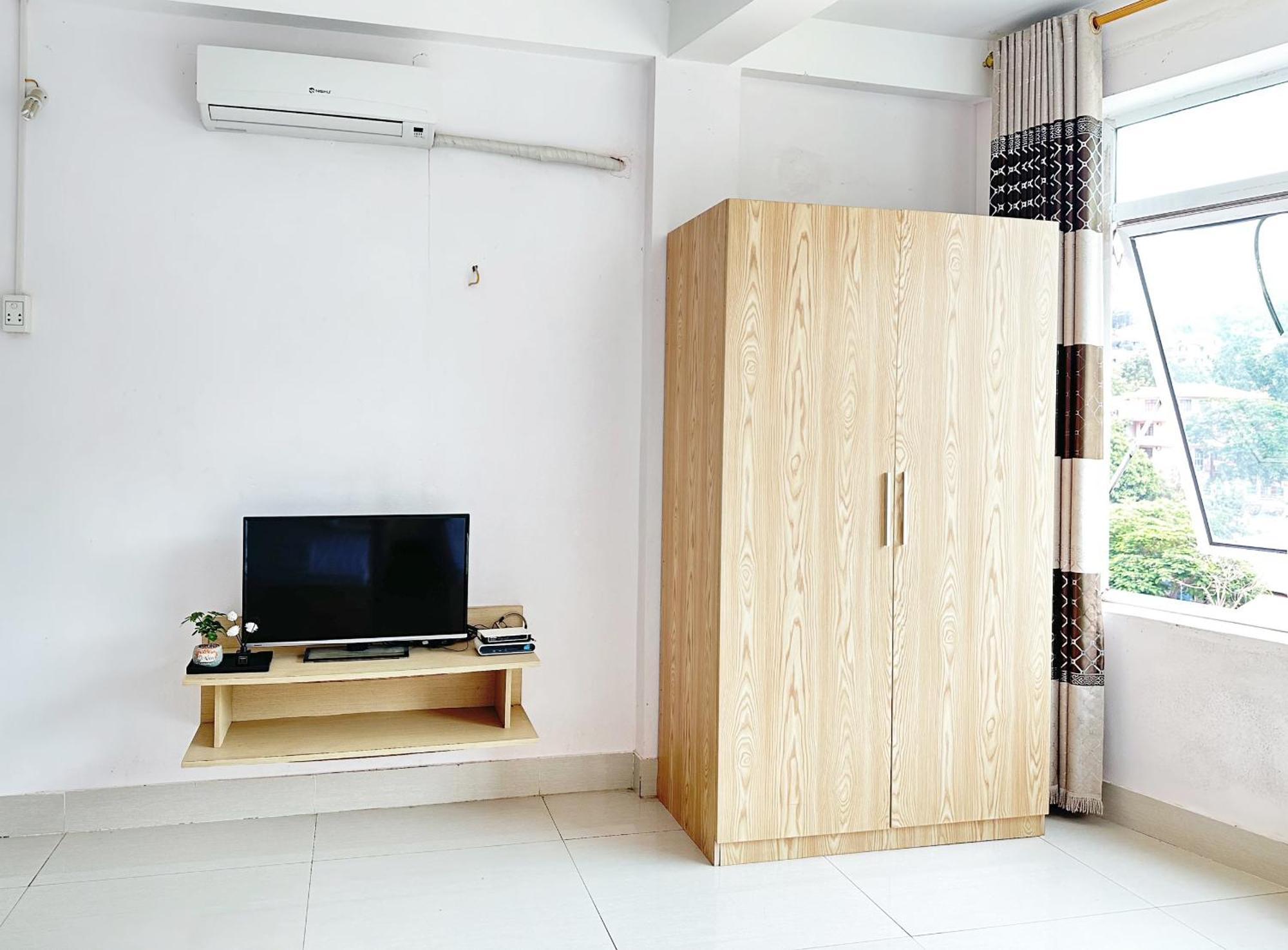 Quy Anh Hotel Bao Lac Town Екстериор снимка